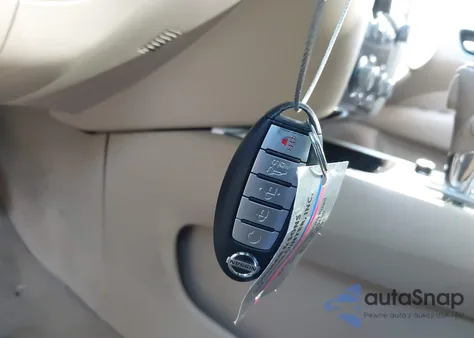 2015 Nissan Pathfinder Platinum z USA, uszkodzony, nr VIN 5N1AR2MM6FC602259